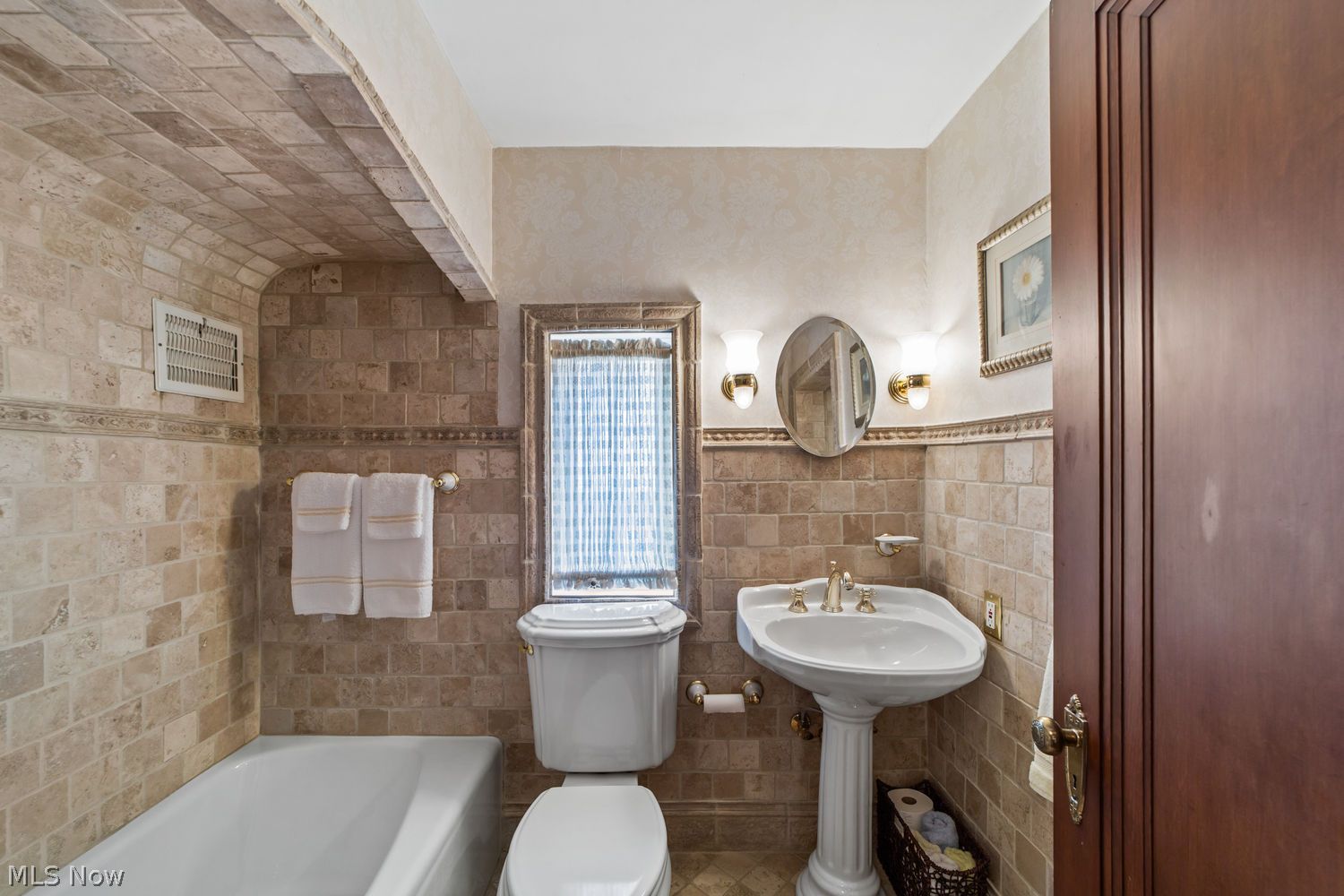 23718 Cliff Drive Bay Village OH 44140