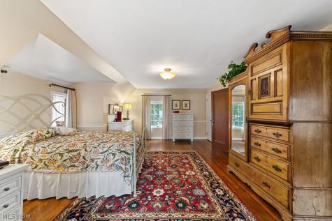 23718 Cliff Drive Bay Village OH 44140