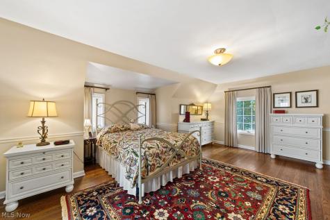 23718 Cliff Drive Bay Village OH 44140