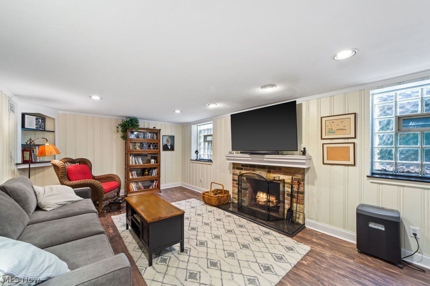 23718 Cliff Drive Bay Village OH 44140