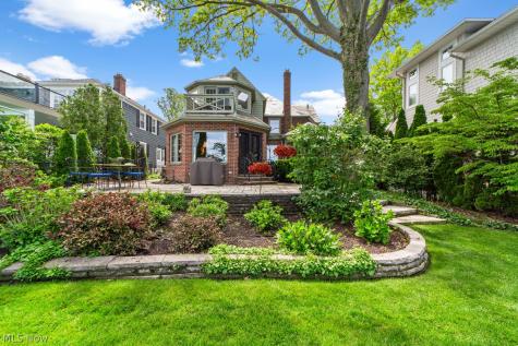 23718 Cliff Drive Bay Village OH 44140