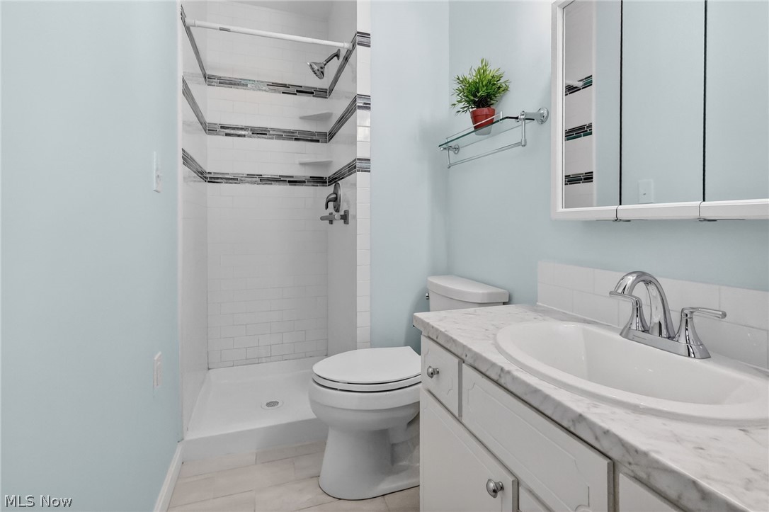 994 Leann Street Wooster OH 44691