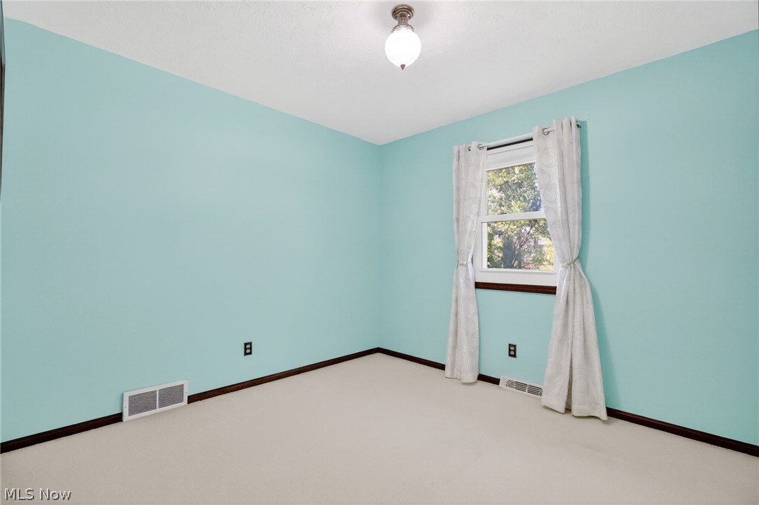 994 Leann Street Wooster OH 44691