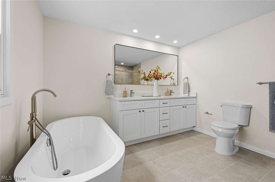 1091 Dorsh Road South Euclid OH 44121