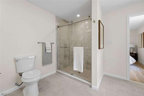 1091 Dorsh Road South Euclid OH 44121