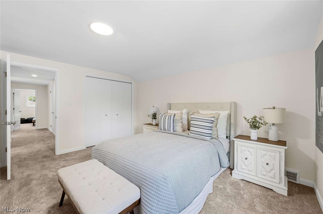 1091 Dorsh Road South Euclid OH 44121