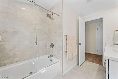1091 Dorsh Road South Euclid OH 44121