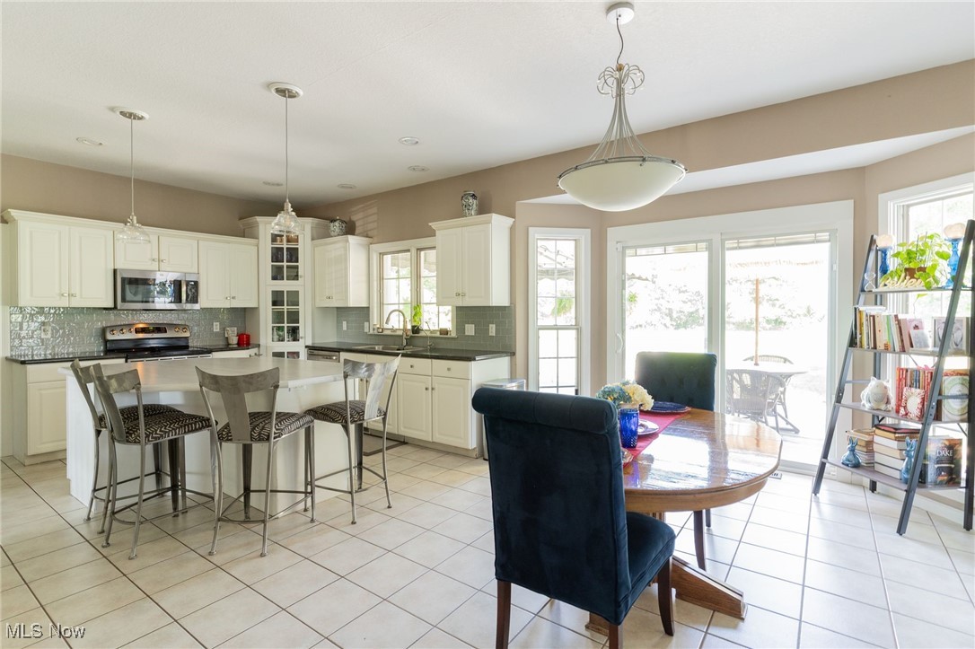 6605 Covington Cove Canfield OH 44406