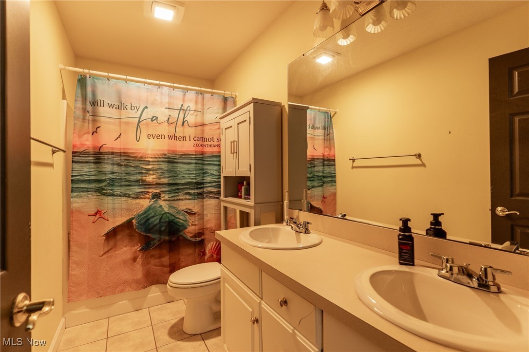 6605 Covington Cove Canfield OH 44406