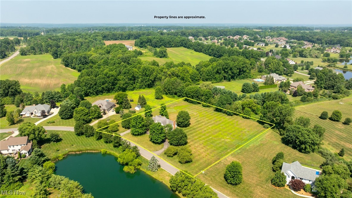 6605 Covington Cove Canfield OH 44406