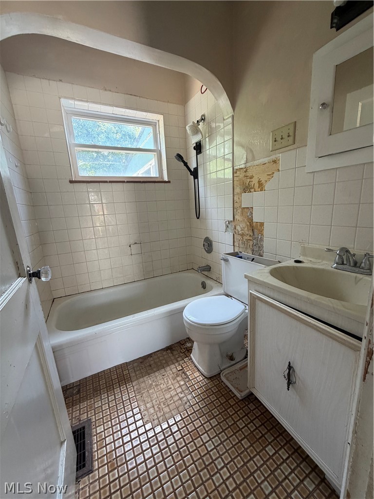 421 Mcdonald Street Wooster OH 44691