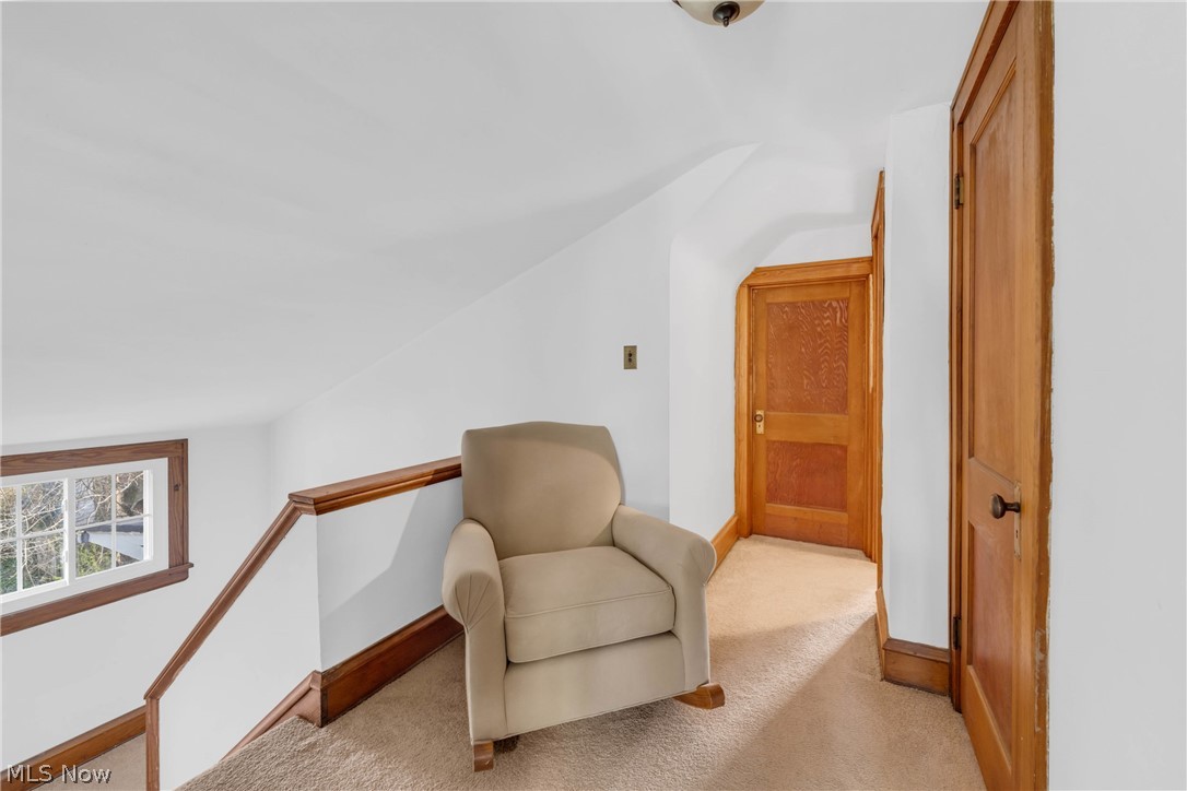 2874 Coleridge Road Cleveland Heights OH 44118