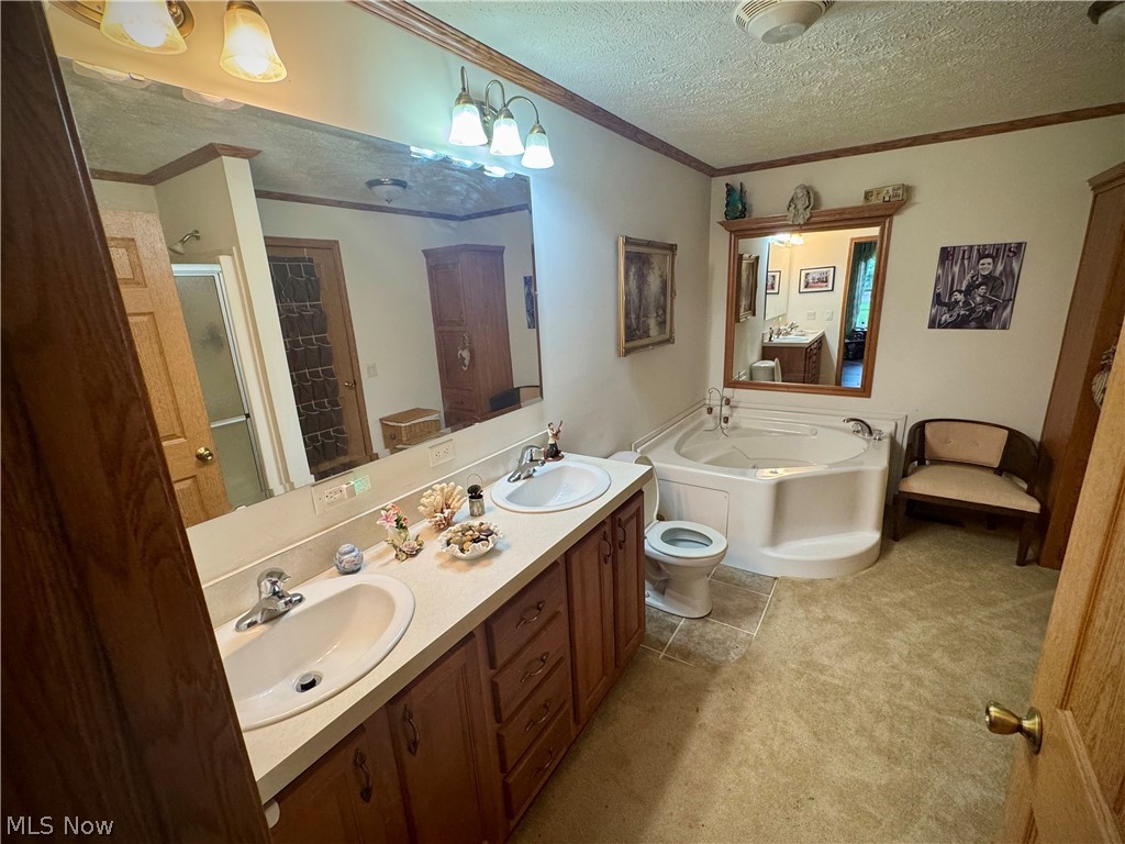 1886 N Pricetown Road Diamond OH 44412