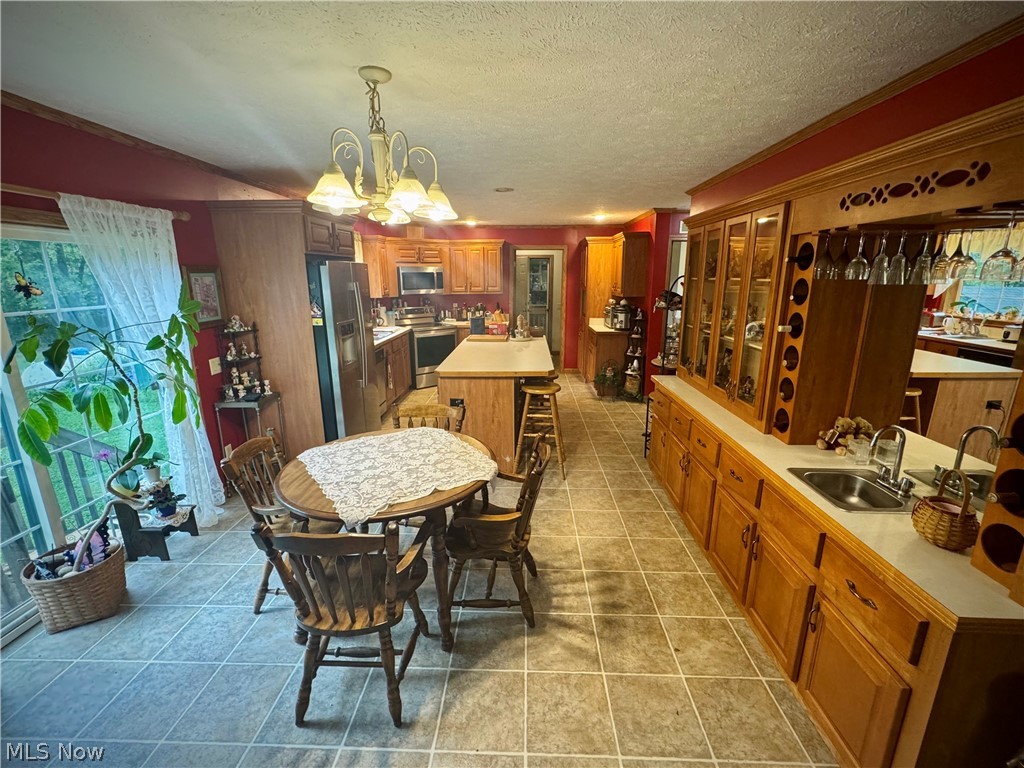 1886 N Pricetown Road Diamond OH 44412