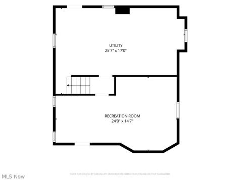132 28th Street NW Barberton OH 44203