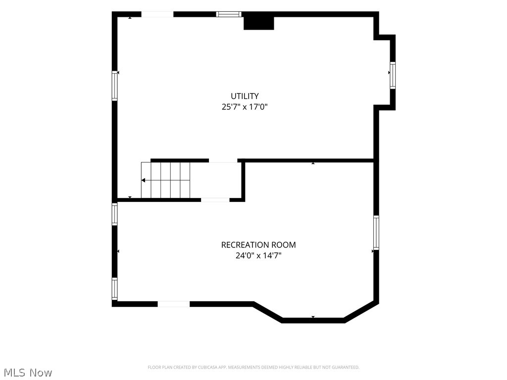 132 28th Street NW Barberton OH 44203