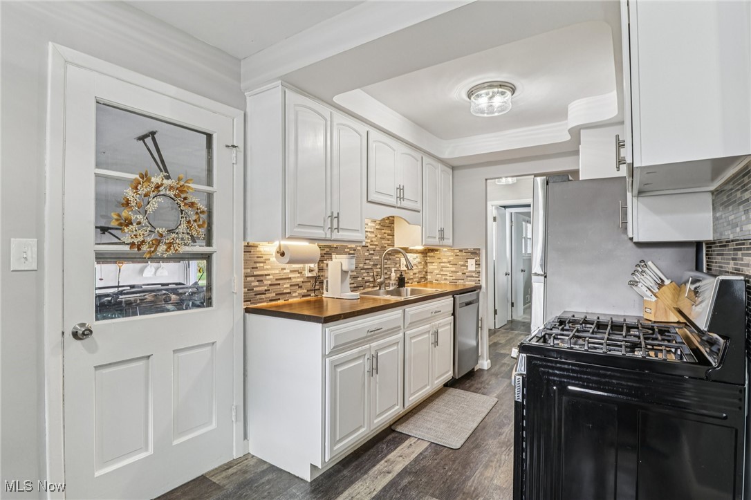 7221 Craigmere Drive Middleburg Heights OH 44130