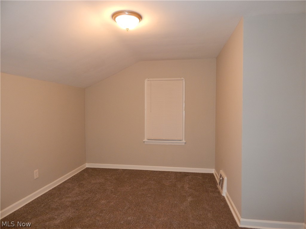 18408 Raymond Street Maple Heights OH 44137