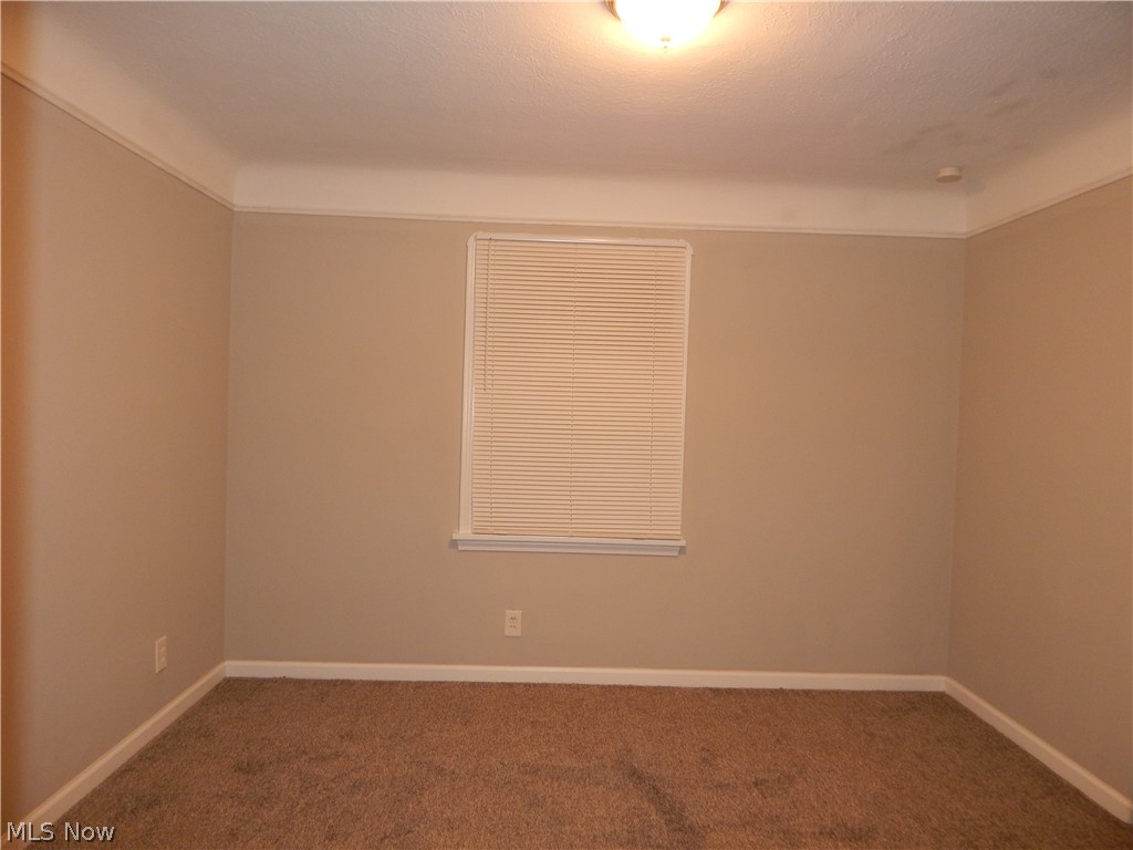 18408 Raymond Street Maple Heights OH 44137