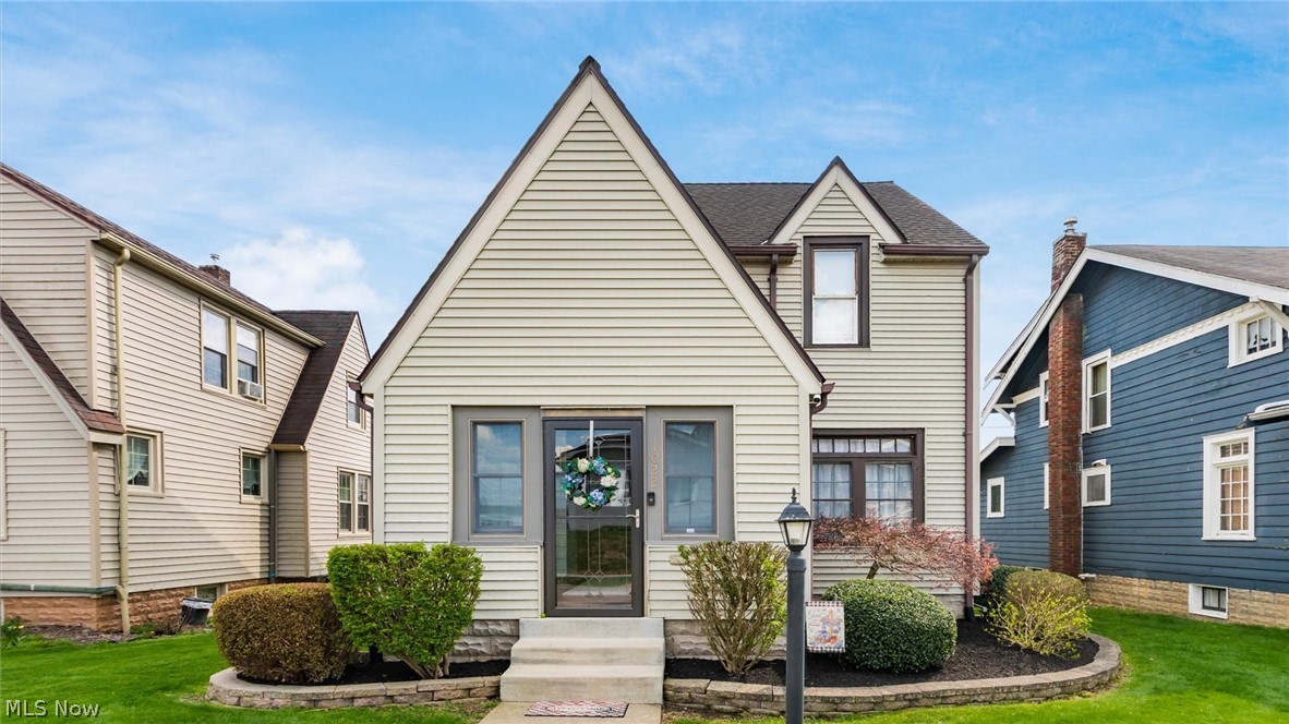 1022 Taylor Avenue Cambridge OH 43725