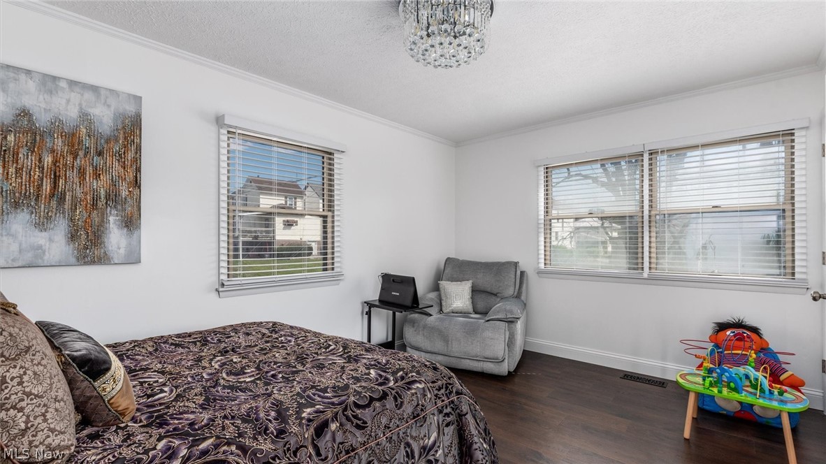 1022 Taylor Avenue Cambridge OH 43725