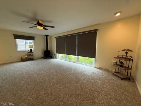 395 Beechwood Drive Willowick OH 44095