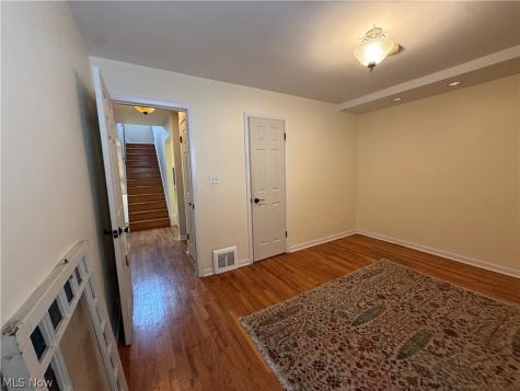 395 Beechwood Drive Willowick OH 44095