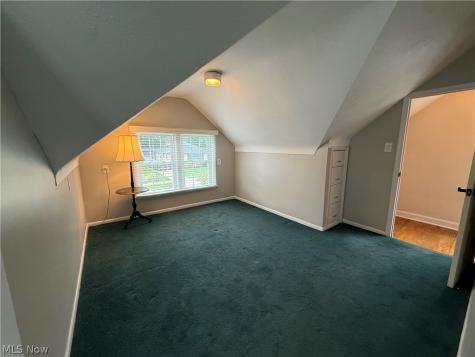 395 Beechwood Drive Willowick OH 44095