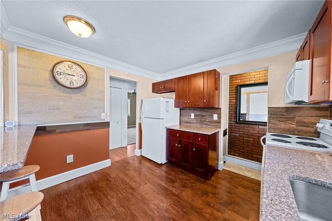 34605 Glen Drive Eastlake OH 44095