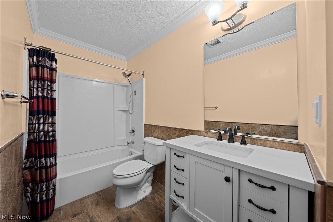 34605 Glen Drive Eastlake OH 44095
