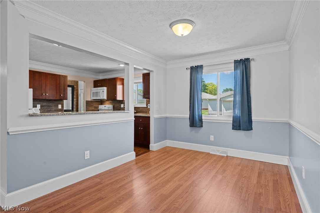 34605 Glen Drive Eastlake OH 44095