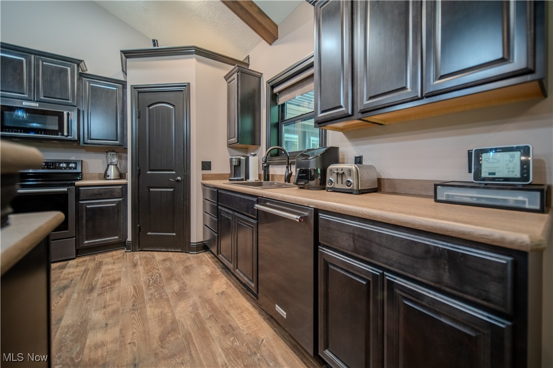 5615 Laubert Road Atwater OH 44201