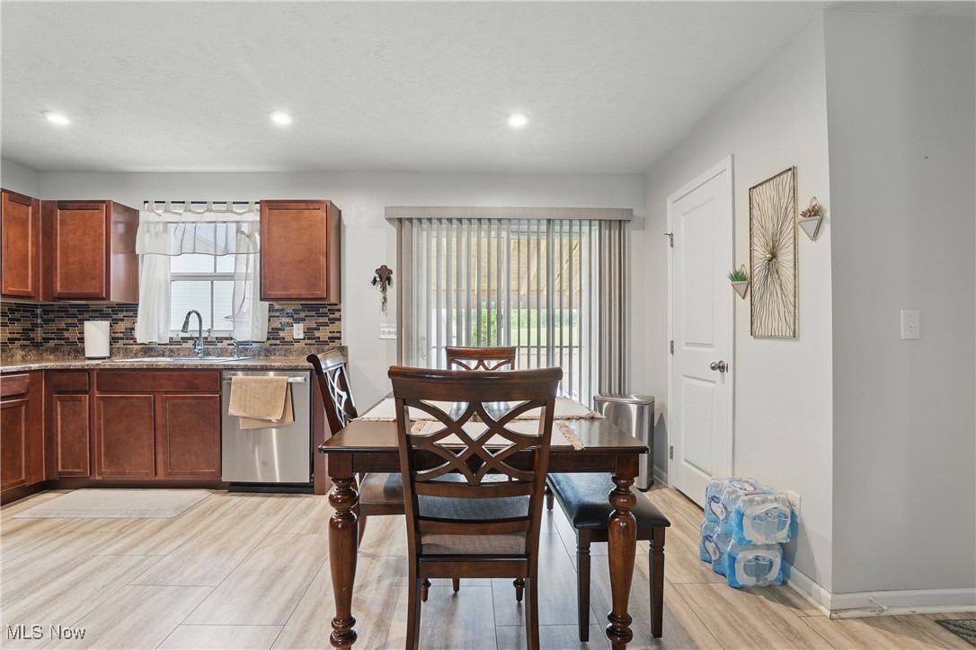 120 Springvale Drive Amherst OH 44001