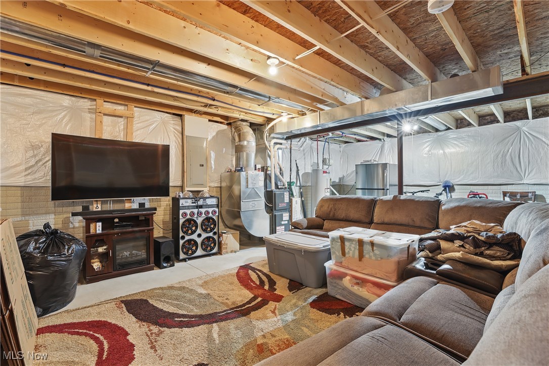 120 Springvale Drive Amherst OH 44001