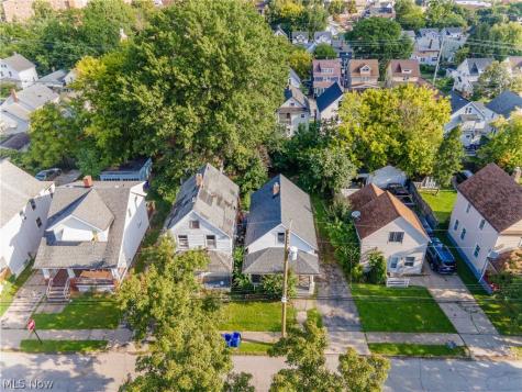 2908 Roanoke Avenue Cleveland OH 44109