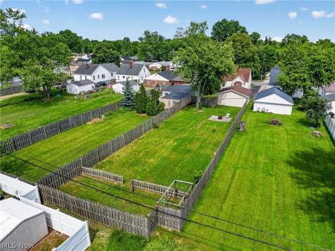 1324 Elmwood Road Mayfield Heights OH 44124