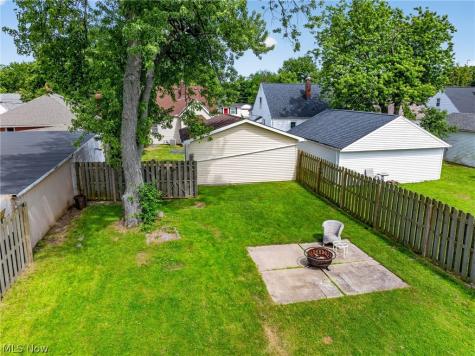 1324 Elmwood Road Mayfield Heights OH 44124