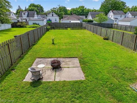 1324 Elmwood Road Mayfield Heights OH 44124