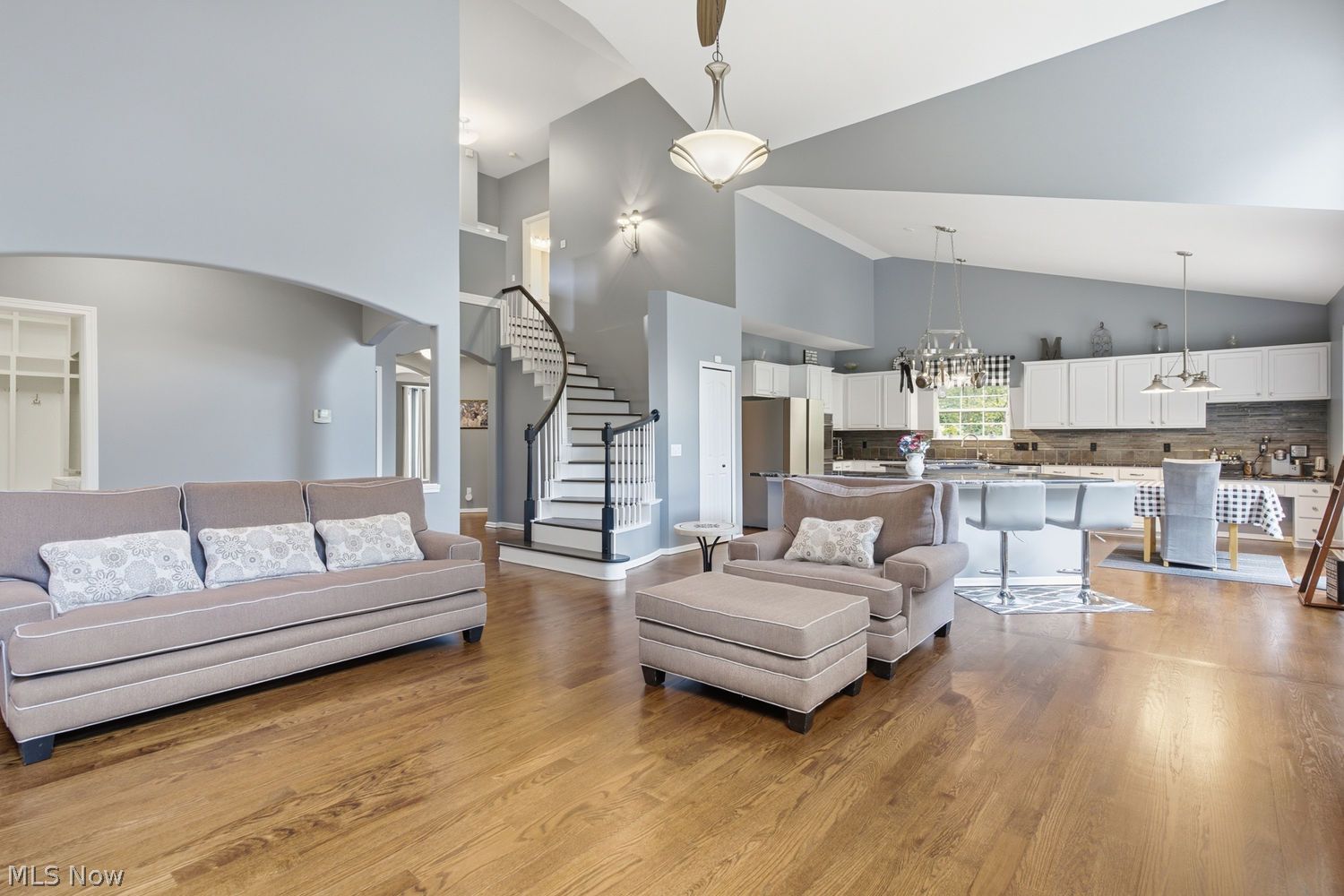 1060 W Parkway Boulevard Aurora OH 44202