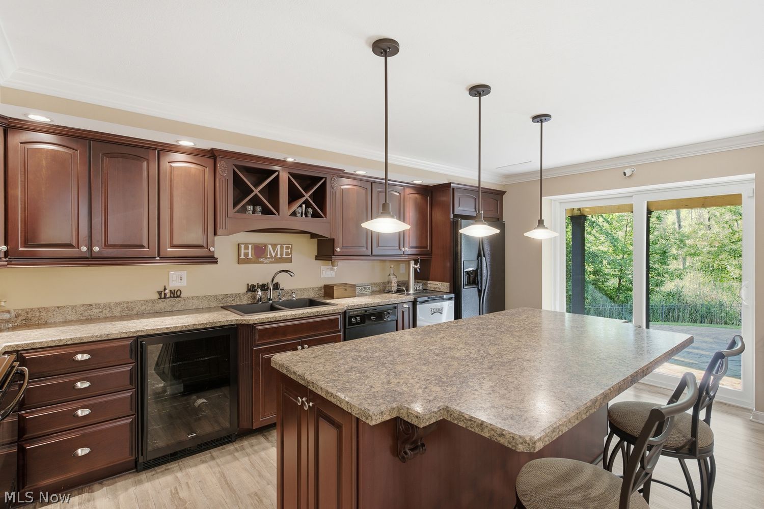 1060 W Parkway Boulevard Aurora OH 44202