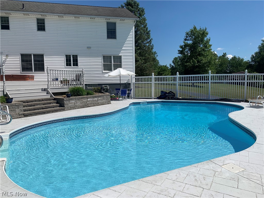 1415 Lake Center Street NW Uniontown OH 44685