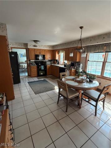 1415 Lake Center Street NW Uniontown OH 44685