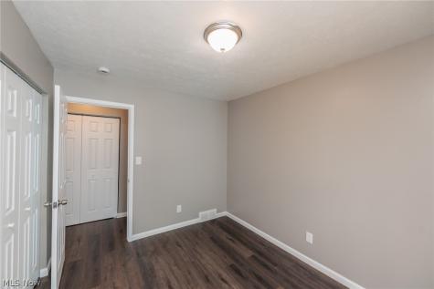 4405 E 156th Street Cleveland OH 44128