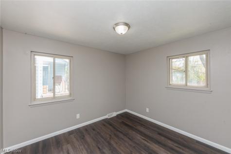 4405 E 156th Street Cleveland OH 44128