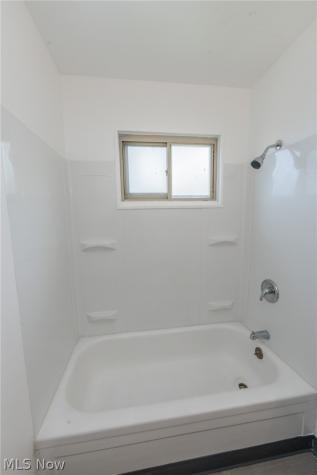 4405 E 156th Street Cleveland OH 44128