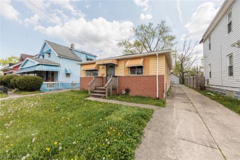 4405 E 156th Street Cleveland OH 44128