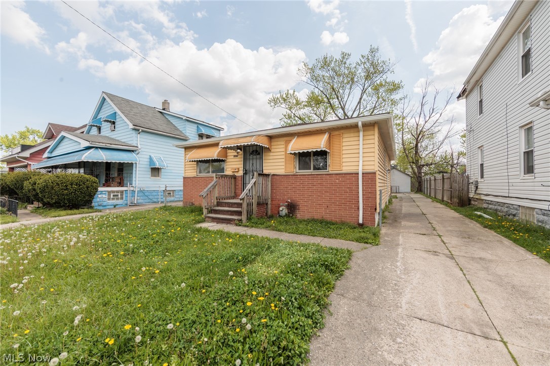 4405 E 156th Street Cleveland OH 44128