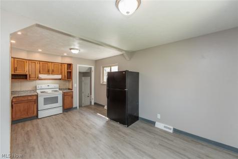 4405 E 156th Street Cleveland OH 44128