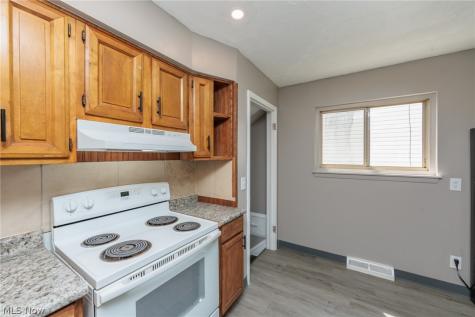 4405 E 156th Street Cleveland OH 44128