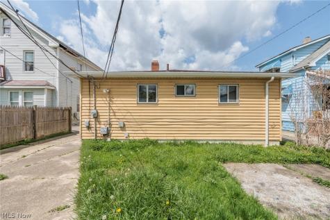 4405 E 156th Street Cleveland OH 44128